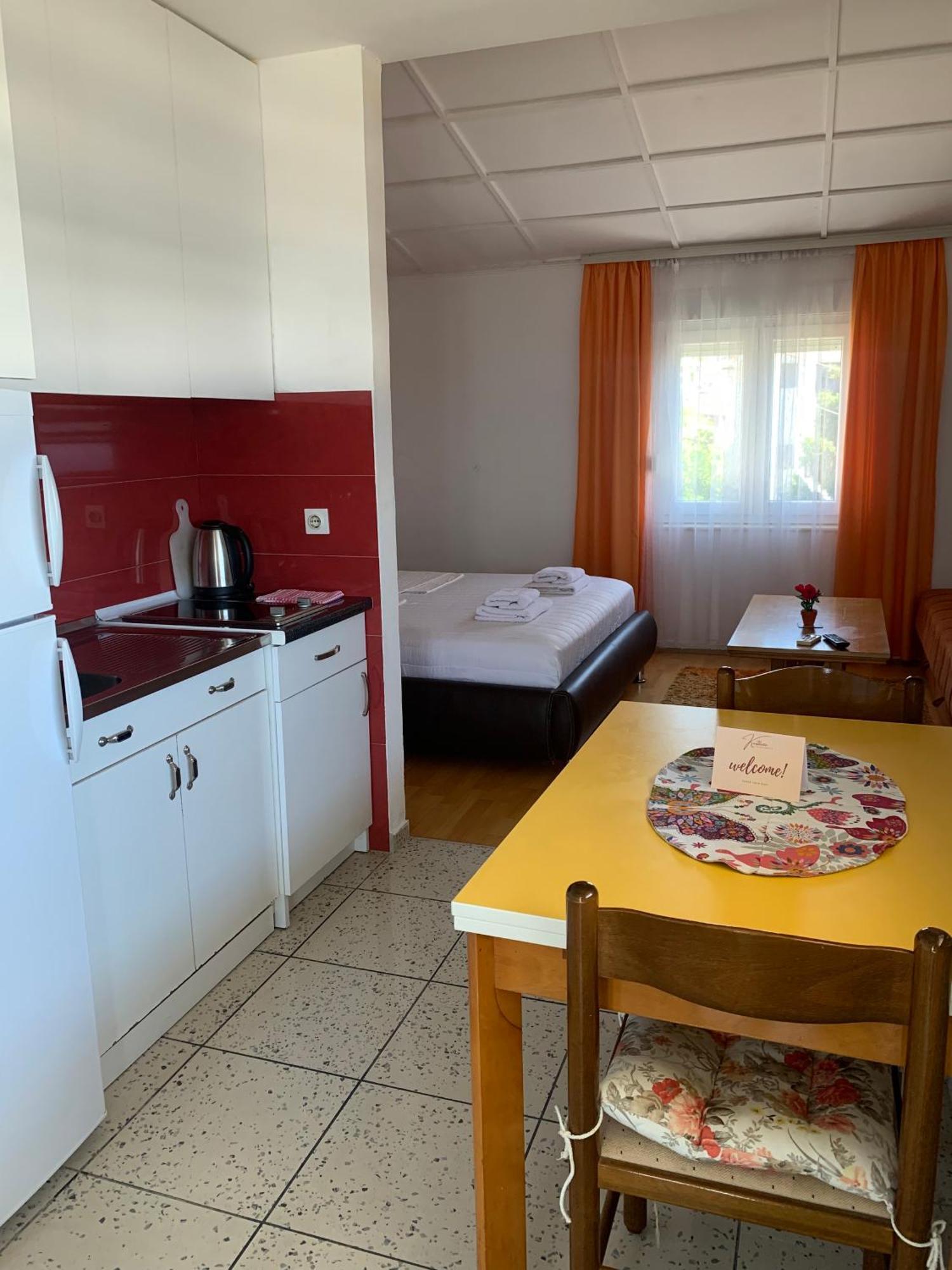 Apartments Knezevic Ulcinj Extérieur photo