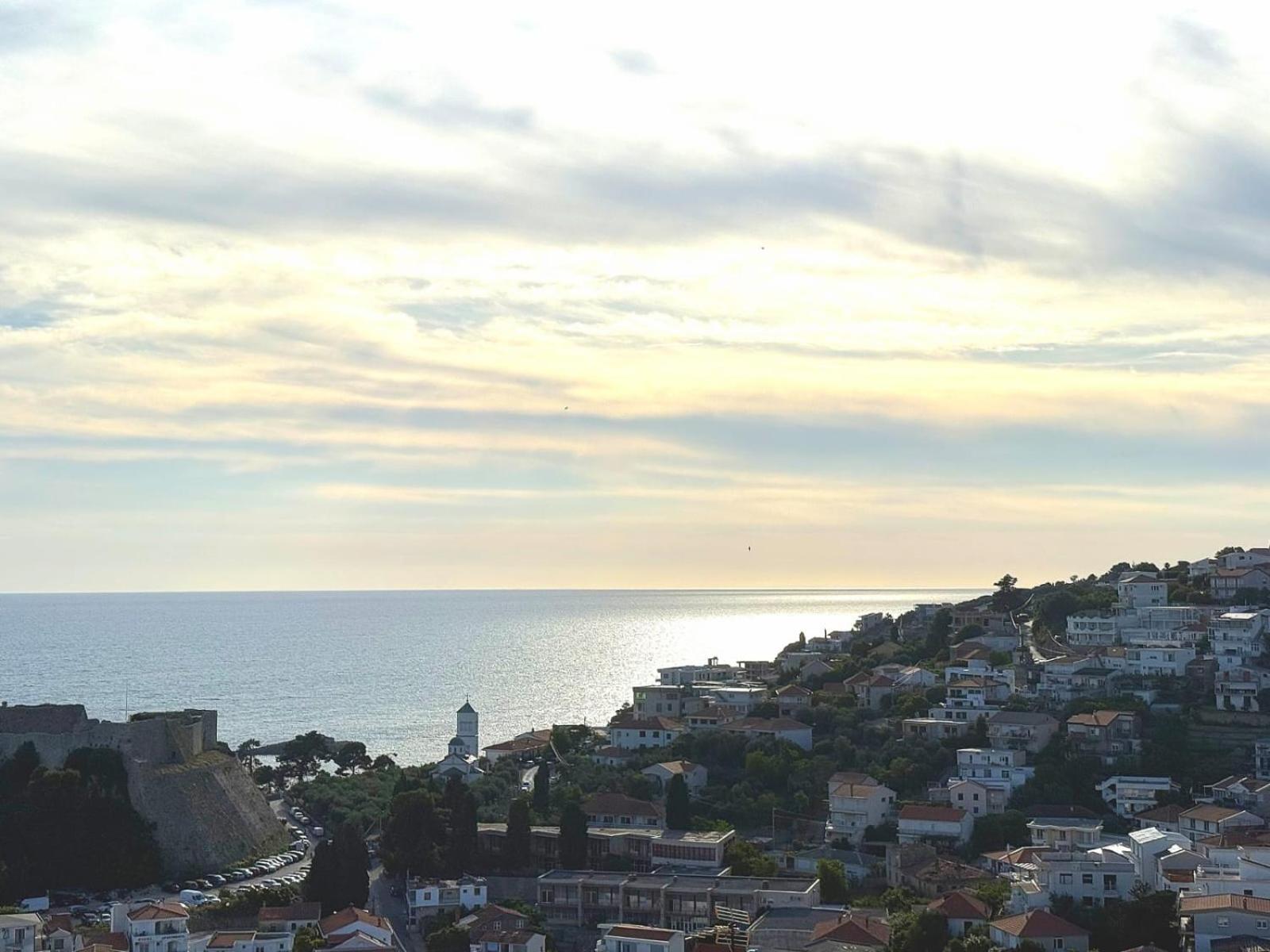 Apartments Knezevic Ulcinj Extérieur photo