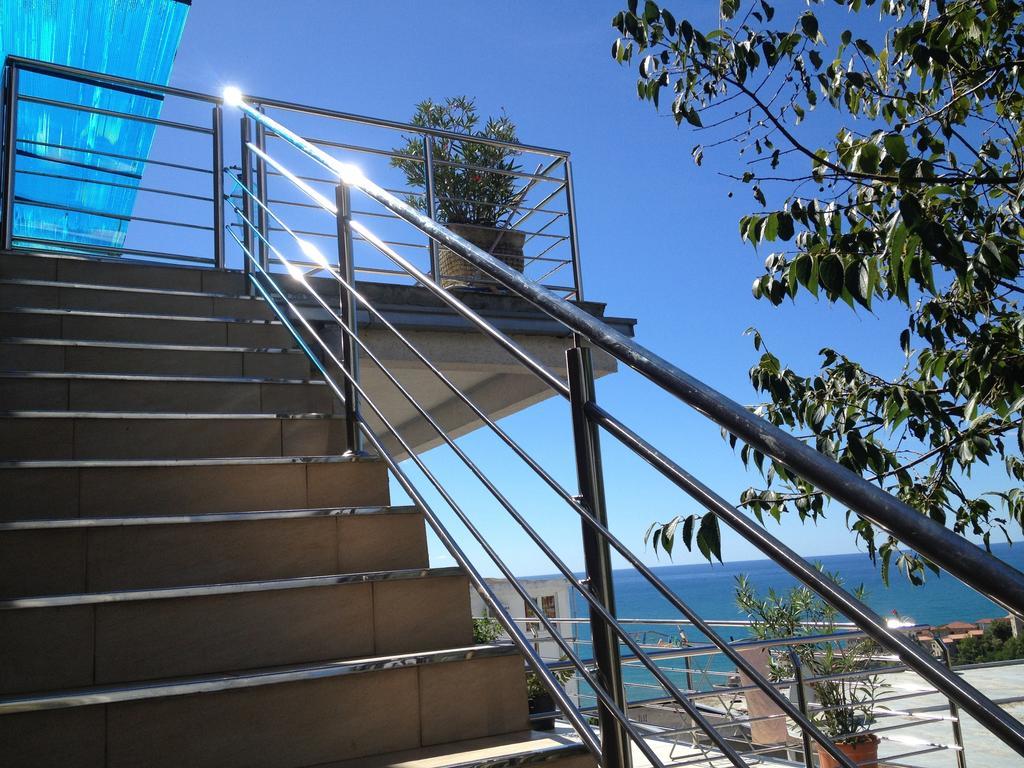 Apartments Knezevic Ulcinj Extérieur photo