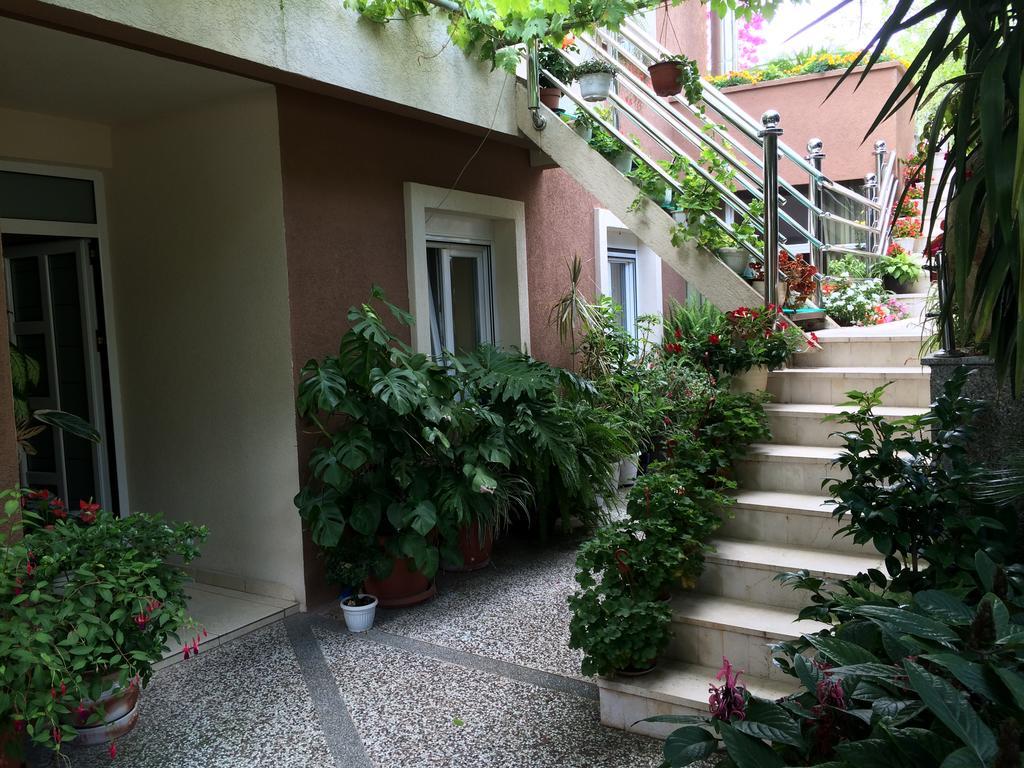 Apartments Knezevic Ulcinj Extérieur photo